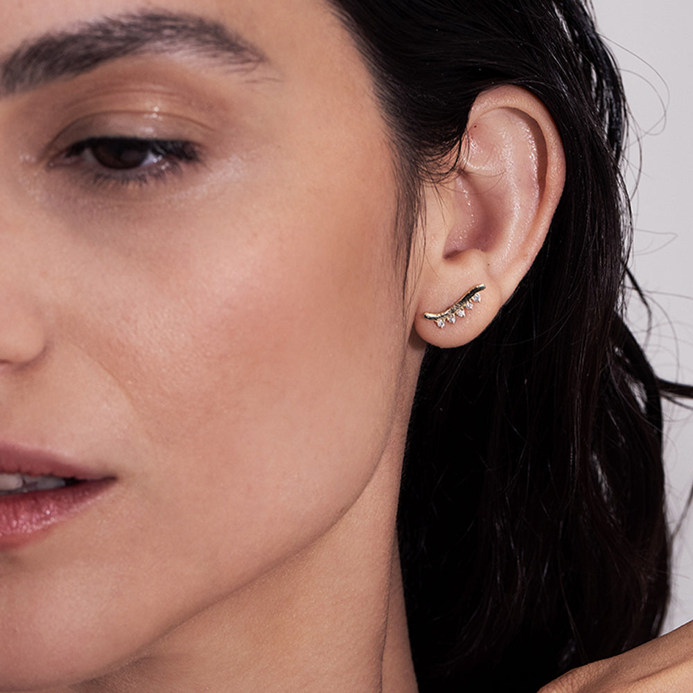 עגיל זהב מטפס (עגיל בודד) משובץ 5 יהלומים